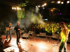 [:en]На фестивала EXIT, с триото на Влатко Стефановски [:bg]On EXIT Festival c Vlatko Stefanovski Trio[:fr]Festival ON EXIT: avec le Vlatko Stefanovski Trio