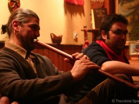 [:en]Theo, Gish[:bg]Теодосии, Gish[:fr] Théo & Gish